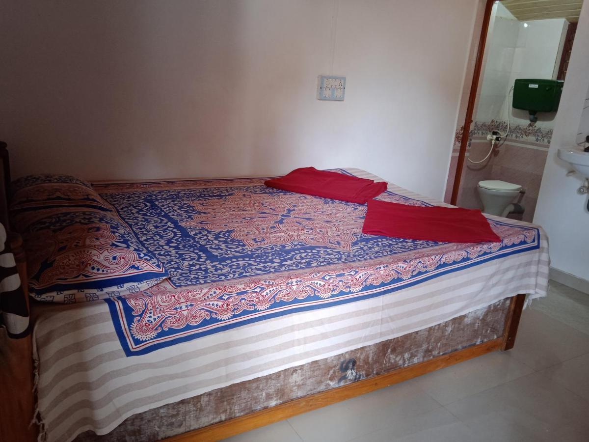 Gundappa Cafe Gokarna Kudle Beach Dış mekan fotoğraf